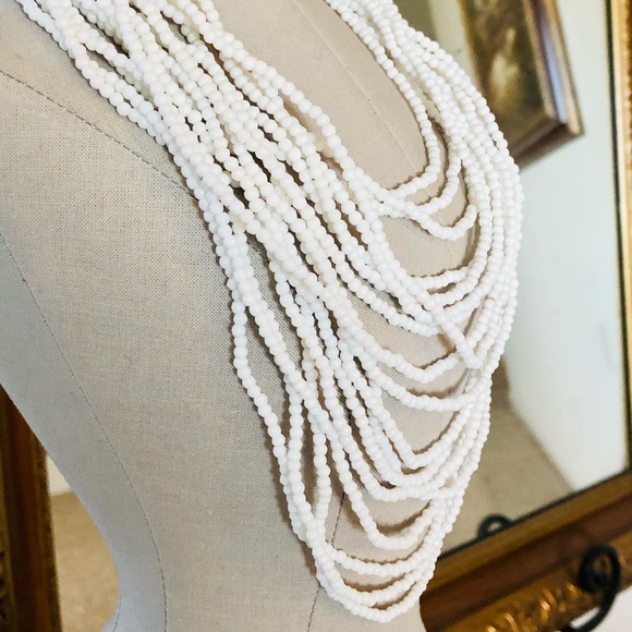 Vintage RARE Signed LES BERNARD White Runway Necklace - Picture 4 of 17